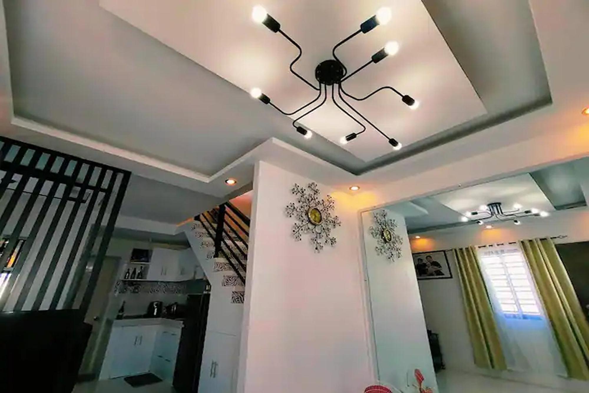 Shiella's Staycation House Villa